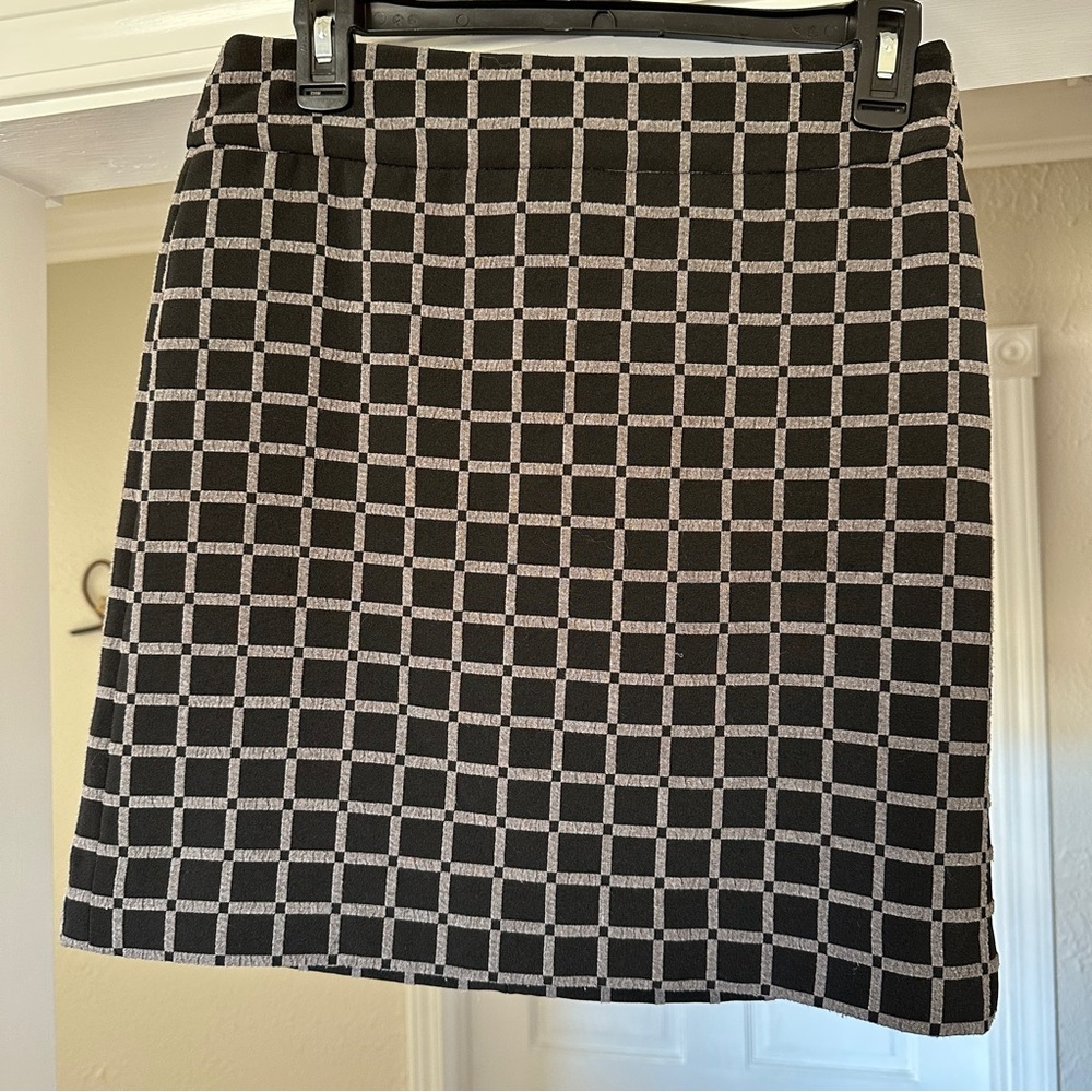 Loft skirt